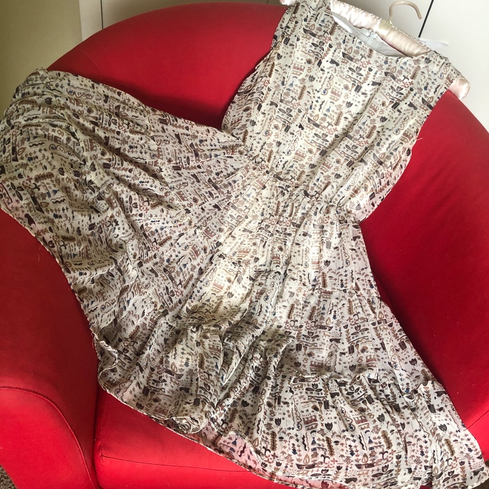 cake style ，graphic-print，chiffon dress